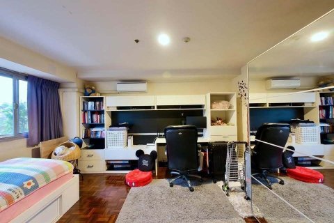 Кондоминиум с 3 спальнями в Банг Раке, Бангкок, Таиланд № 171823 - фото 5