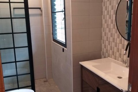 House in Pak Chong, Thailand 4 bedrooms № 171827 - photo 21