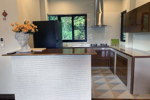 House in Pak Chong, Thailand 4 bedrooms № 171827 - photo 16