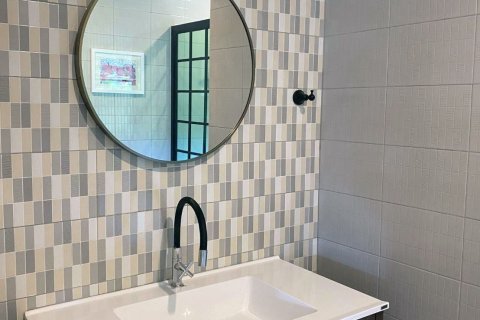 House in Pak Chong, Thailand 4 bedrooms № 171827 - photo 22