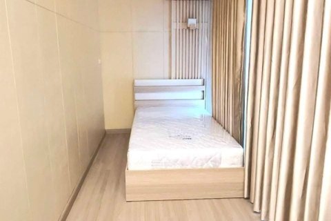 Condo in Chiang Mai, Thailand, 2 bedrooms  № 171826 - photo 5