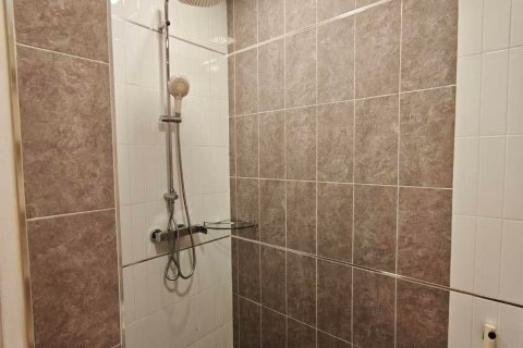 Condo in Chiang Mai, Thailand, 2 bedrooms  № 171826 - photo 13