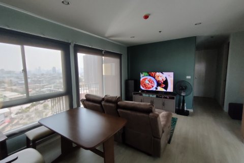 Condo in Bangkok Yai, Thailand, 2 bedrooms  № 149112 - photo 2