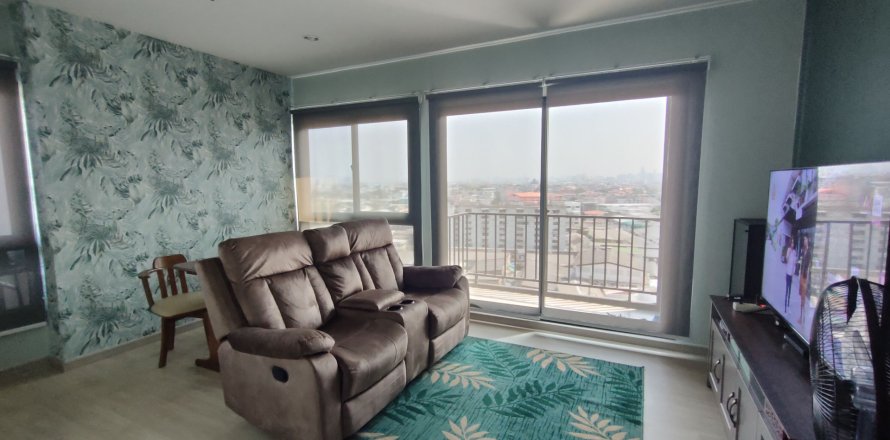 Condo in Bangkok Yai, Thailand, 2 bedrooms  № 149112