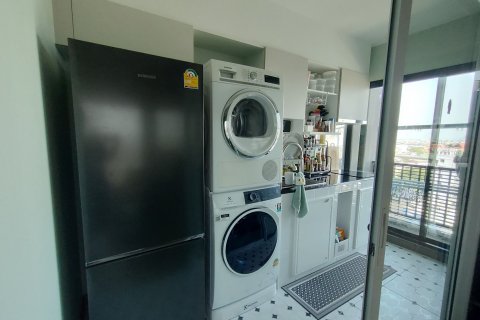 Condo in Bangkok Yai, Thailand, 2 bedrooms  № 149112 - photo 5