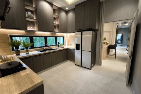 House in Suan Luang, Bangkok, Thailand 6 bedrooms № 114576 - photo 9