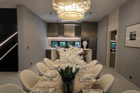 Дом в Суан Луанге, Бангкок, Таиланд с 6 спальнями  № 114577 - фото 5