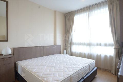 Condo in Bangkok, Thailand, 1 bedroom  № 197384 - photo 4