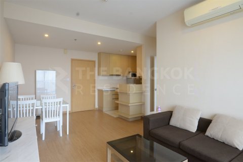Condo in Bangkok, Thailand, 1 bedroom  № 197384 - photo 10