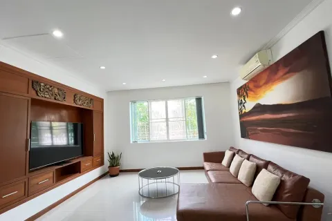 House in Pattaya, Thailand 6 bedrooms № 210546 - photo 27