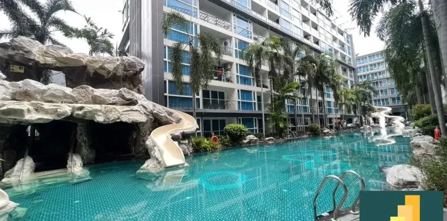 Estudio en el condominio en Pattaya, Tailandia № 210552