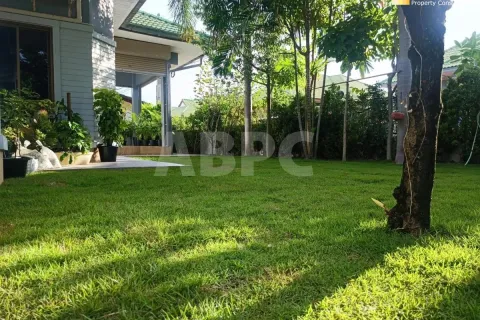 House in Pattaya, Thailand 3 bedrooms № 210551 - photo 7