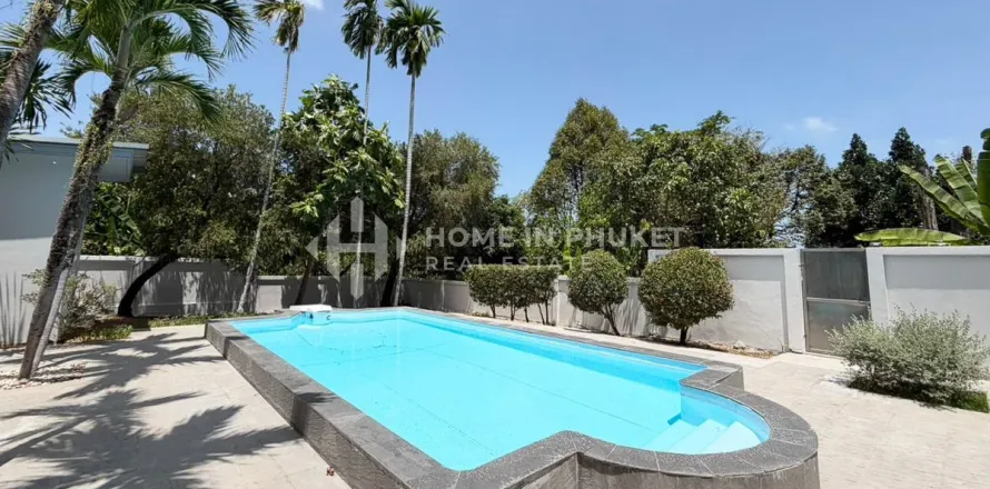 House in Ban Ratsada, Thailand 4 bedrooms № 209623