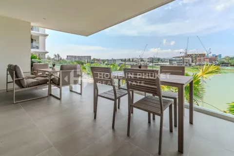 Condo in Phuket, Thailand, 2 bedrooms  № 209619 - photo 2