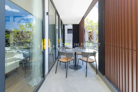 Condo in Kamala, Thailand, 2 bedrooms  № 209617 - photo 2