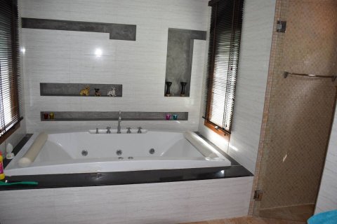 Вилла в Пхукете, Таиланд с 4 спальнями  № 138124 - фото 18