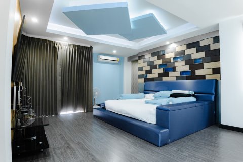 Дом в Ханг Донге, Таиланд с 4 спальнями  № 138127 - фото 8