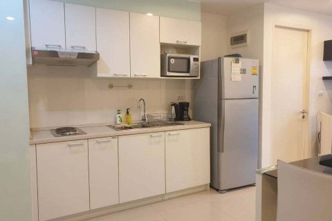 Studio dans le Condo à Watthana, Bangkok, Thaïlande  № 173617 - photo 4
