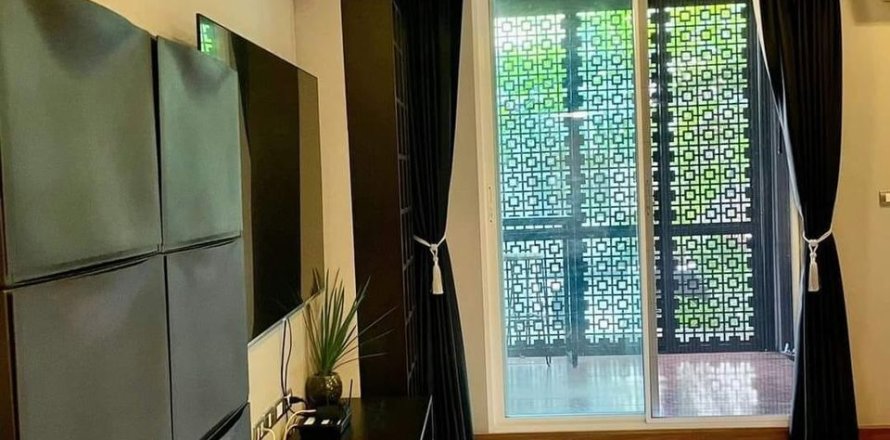 Студия в кондо в Клонг Тоэй, Бангкок, Таиланд № 173620