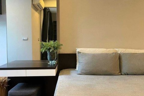 Студия в кондо в Клонг Тоэй, Бангкок, Таиланд № 173620 - фото 10