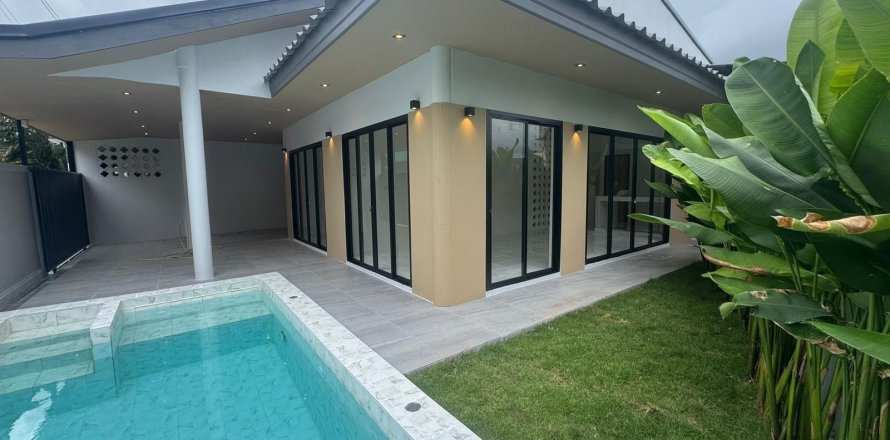 Villa à Phuket, Thaïlande 3 chambres № 135498