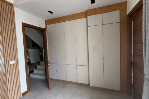 Villa in Phuket, Thailand 4 bedrooms № 135501 - photo 22