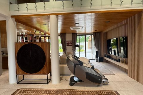 Villa in Phuket, Thailand 4 bedrooms № 135501 - photo 15