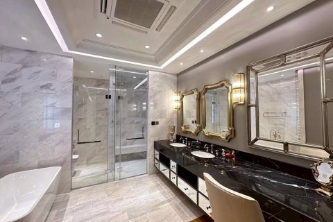 House in Watthana, Bangkok, Thailand 4 bedrooms № 161921 - photo 9