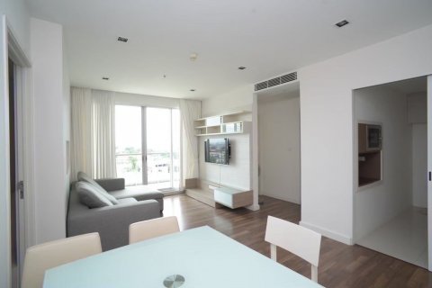 Кондоминиум с 2 спальнями в Бангкоке, Таиланд № 135481 - фото 3