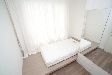 Кондоминиум с 2 спальнями в Бангкоке, Таиланд № 135481 - фото 6