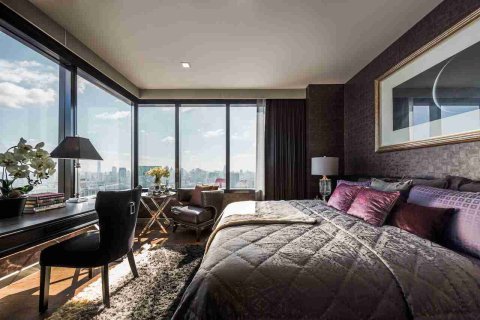 Condo in Thonburi, Bangkok, Thailand, 2 bedrooms  № 183069 - photo 14