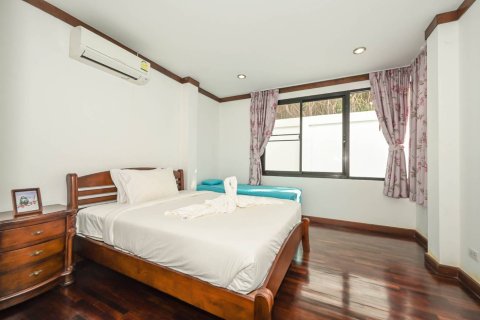 Villa in Ko Samui, Thailand 5 bedrooms № 180136 - photo 4