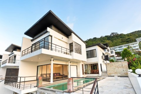 Villa in Ko Samui, Thailand 4 bedrooms № 180135