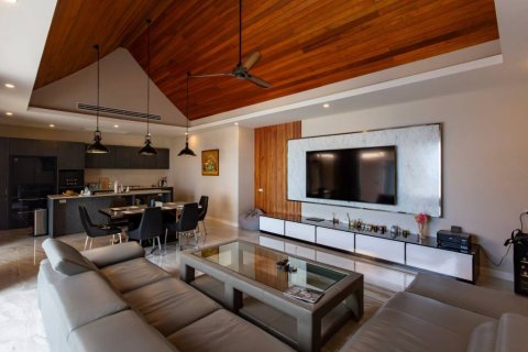 Villa in Ko Samui, Thailand 3 bedrooms № 158809 - photo 5