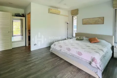 House in Phuket, Thailand 5 bedrooms № 158807 - photo 17