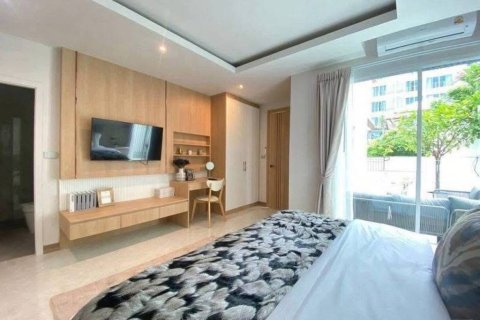 House in Pattaya, Thailand 4 bedrooms № 158810 - photo 8