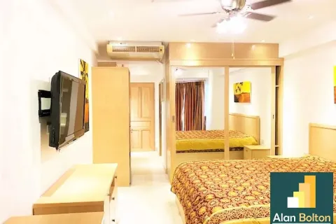 Studio in the Condo on Jomtien Beach, Pattaya, Thailand № 210523 - photo 1