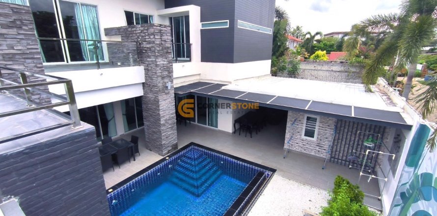 Studio in Pattaya, Thailand № 220474