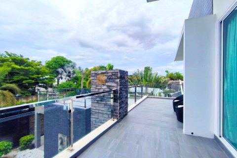 Studio in Pattaya, Thailand № 220474 - Foto 12