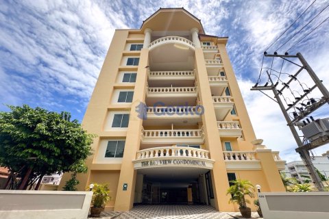 Condo in Pattaya, Thailand, 2 bedrooms  № 220468