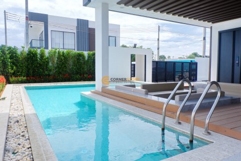 Estudio en Pattaya, Tailandia № 220472