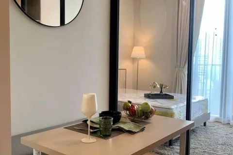 Condo in Watthana, Bangkok, Thailand, 1 bedroom  № 218725