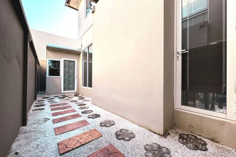 Maison à Lat Krabang, Bangkok, Thaïlande 3 chambres № 170538 - photo 11