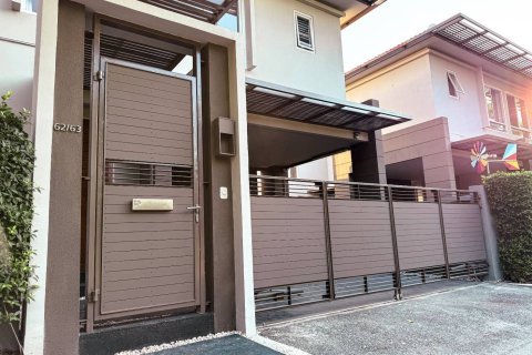 Maison à Lat Krabang, Bangkok, Thaïlande 3 chambres № 170538 - photo 10