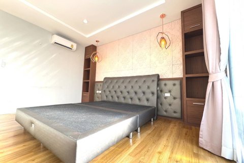 Maison à Lat Krabang, Bangkok, Thaïlande 3 chambres № 170538 - photo 7