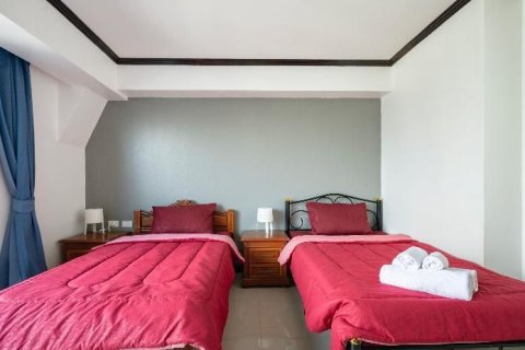 Кондоминиум с 3 спальнями в Клонг Тоэй, Бангкок, Таиланд № 170540 - фото 9