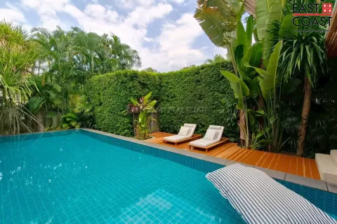 Casa de 4 dormitorios en Pattaya, Tailandia № 212719 - foto 18