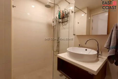 Condominio de 2 dormitorios en Pattaya, Tailandia № 212717 - foto 5