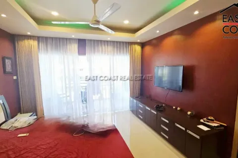 Condominio de 2 dormitorios en Jomtien Beach, Pattaya, Tailandia № 212723 - foto 15