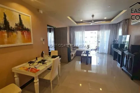 Condominio de 2 dormitorios en Jomtien Beach, Pattaya, Tailandia № 212723 - foto 8